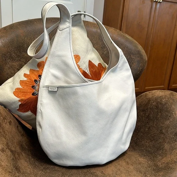 Coach white leather sling hobo - traded with a “friend”  (Style Number 27925) - Picture 3 of 16
